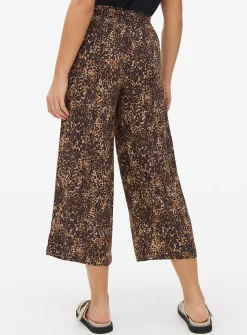 Animal Print Drapey Cropped Trousers M