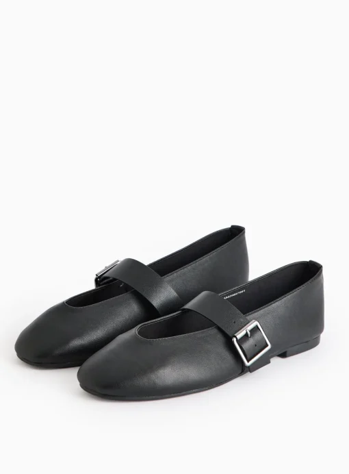 Black Strap Mary Jane Ballerina Shoes 7