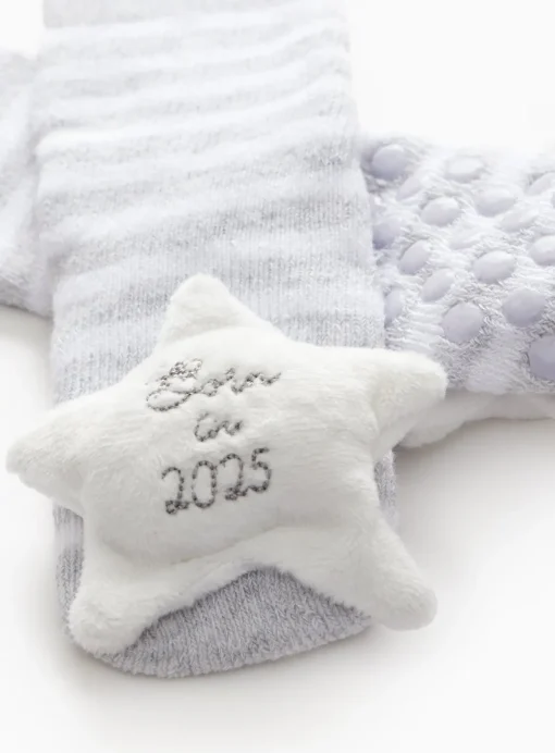 Born In 2025 Star Rattle Socks 1-6 months