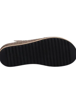 HUSH PUPPIES Ellie Sandal 6