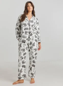 SIMPLY BE Pretty Secrets Cat Print Button Through Pyjamas 32-34