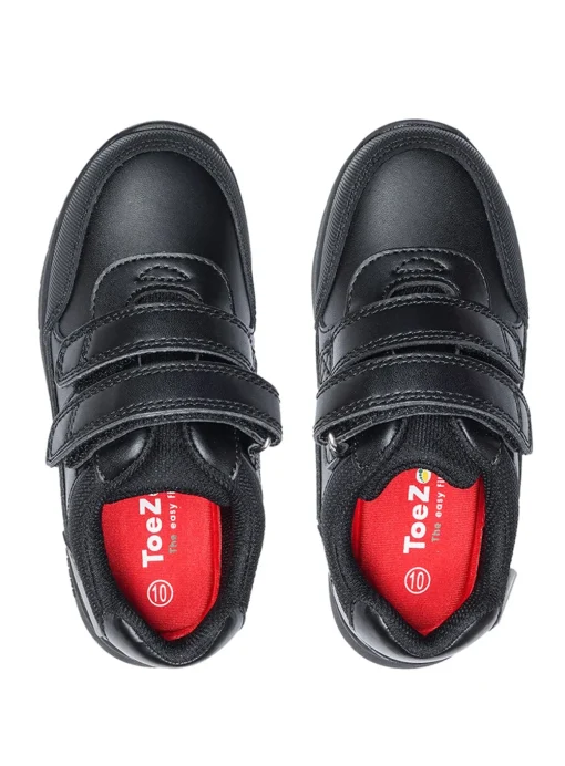 ToeZone Black Smart Trainers 8 Infant