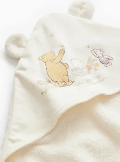 Winnie The Pooh Print Hooded Towel One Size